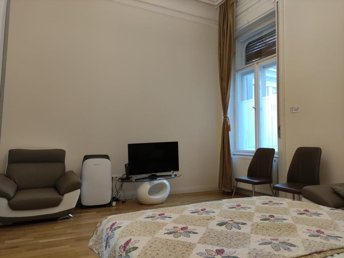 Falk Miksa Apartment Budapest Bagian luar foto